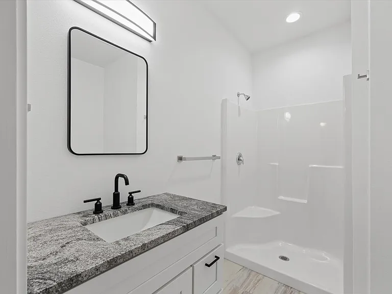 2228 E 4th Ave #1 — Photo 10