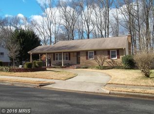12122 Harbor Dr, Woodbridge, VA 22192