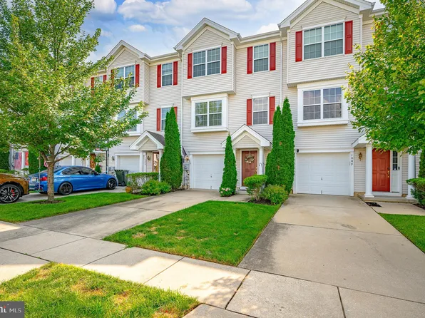 1047 Buckingham Dr, Thorofare, NJ 08086