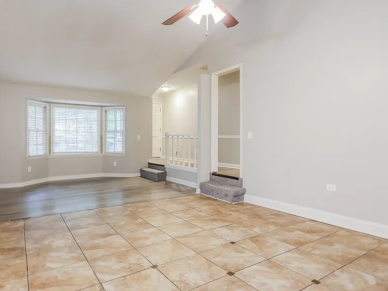 1019 River Stone Ct — Photo 3
