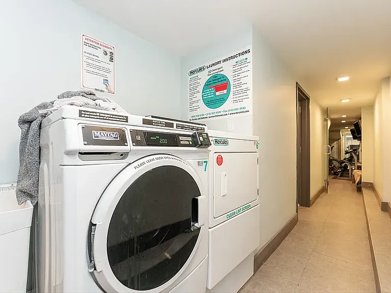 1649 Summerfield St #2A — Photo 10