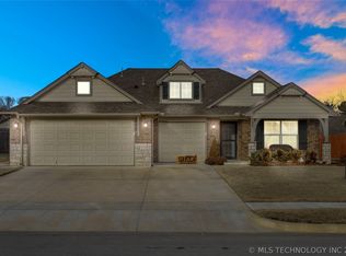 3633 E 143rd Ct S, Bixby, OK 74008