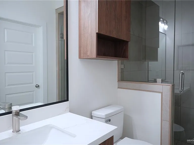 1217 S Woodland Dr #2 — Photo 9