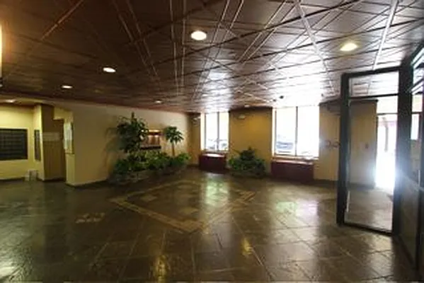 Rented by Robyn Lee, LREB | media 43