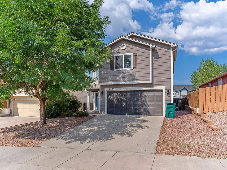 2350 Spring Blossom Dr