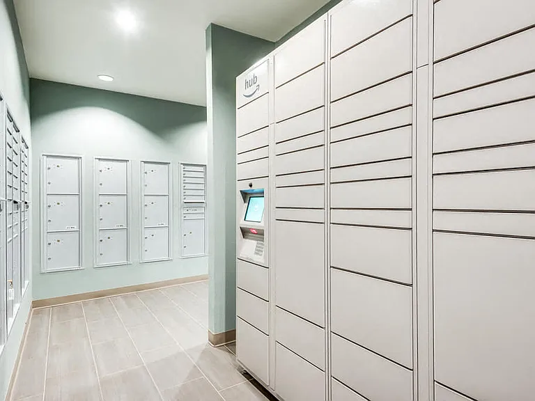Amazon Hub Lockers for your convenience