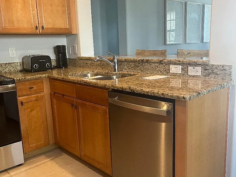 1367 Artesia Dr E #2 — Photo 40