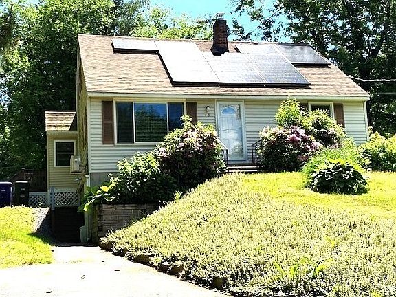 4th image of 48 Clubhouse Dr