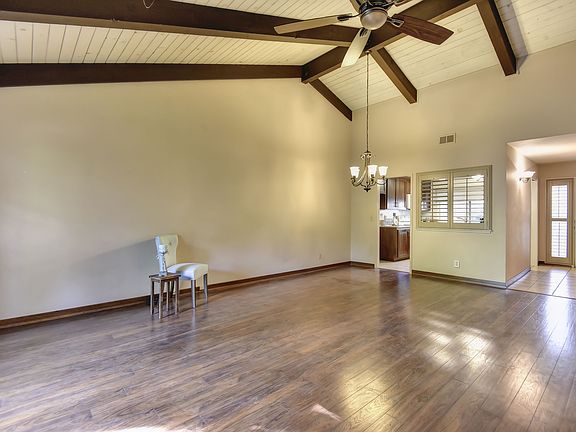 5th image of 6410 Ebano Ct