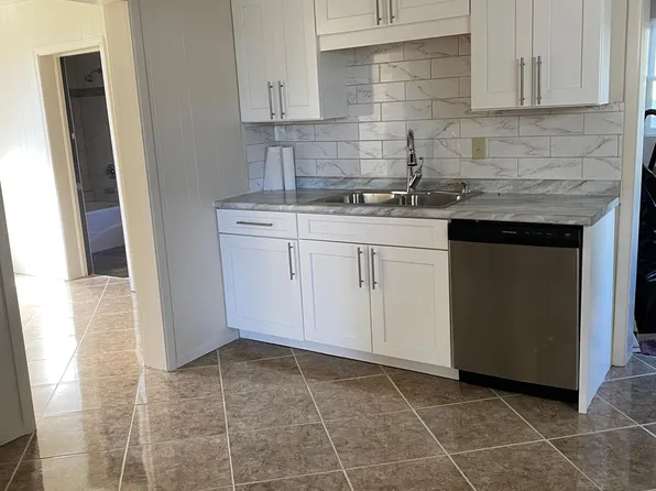 226 Jackson Ave, Clarksburg, WV 26301