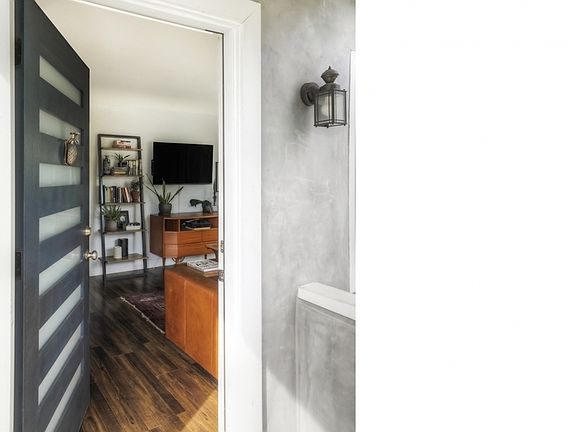 4th image of 4227 Yosemite Way