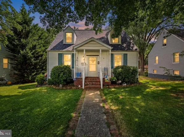 1013 Beechwood Dr, Hagerstown, MD 21742