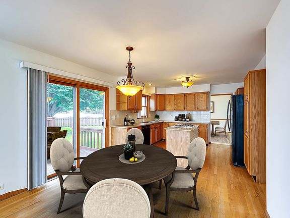 5th image of 1398 Borden Dr