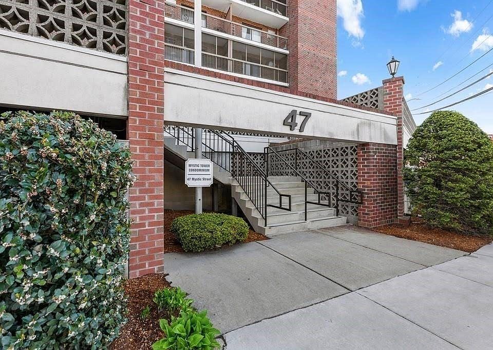 1st image of 47 Mystic St APT 3F