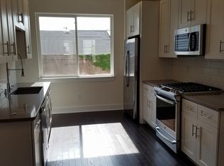 839 N 15th St, Philadelphia, PA 19130
