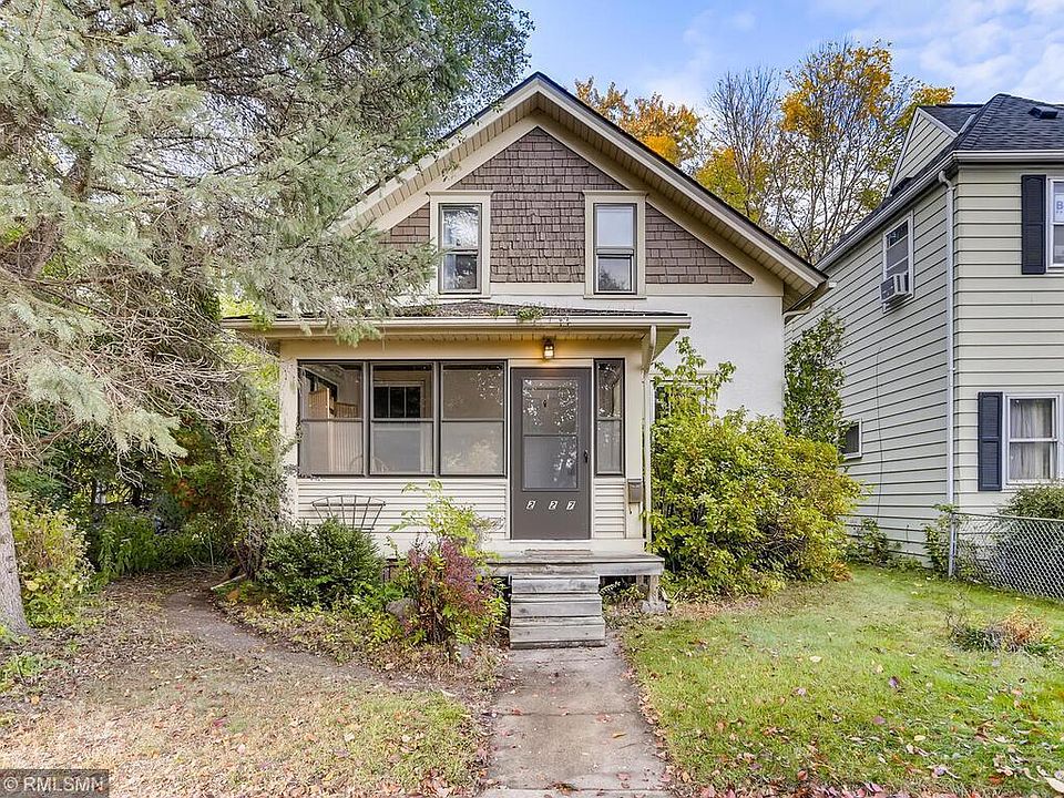 1st image of 227 Ivy Ave W