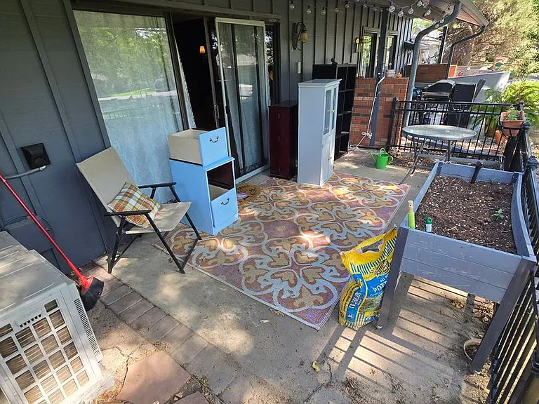 1541 Adriel Ct — Photo 25