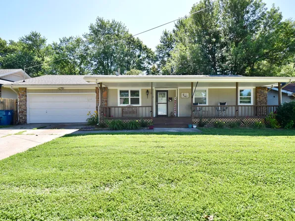 2460 S Virginia Avenue, Springfield, MO 65807