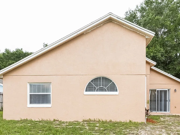 8853 Parliament Ct — Photo 15