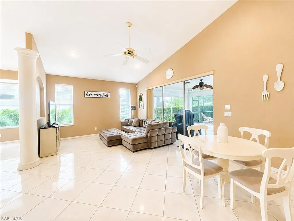 3 bed, 2.0 bath, 2146 sqft, $3,600 — Photo 3