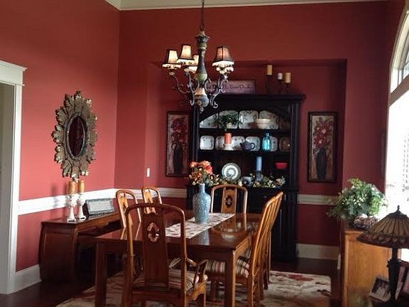 3rd image of 206 Little Bear Ct