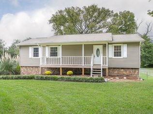 9231 Snow Hill Rd, Ooltewah, TN 37363