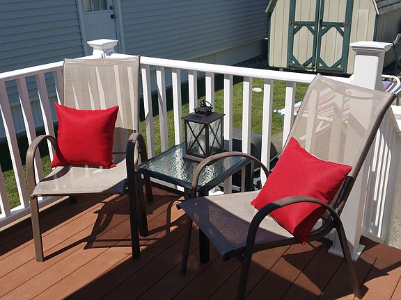 outside seating area