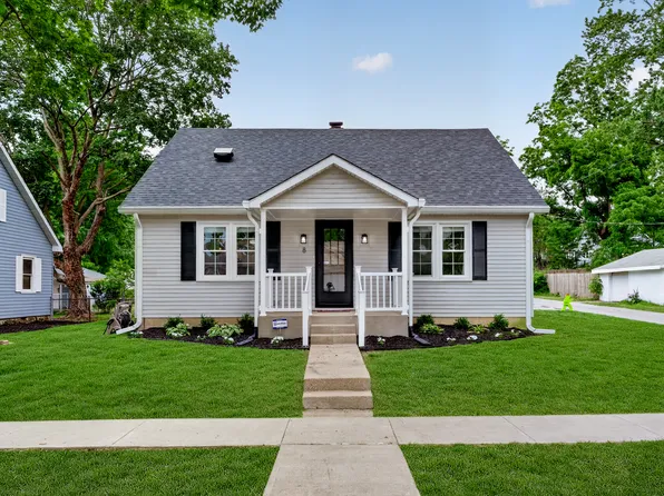 8 N Nebraska St, North Salem, IN 46165