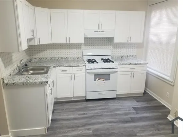 303 W Zeralda St, Philadelphia, PA 19144