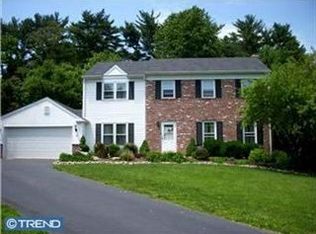 17 Patriot Ln, Thornton, PA 19373
