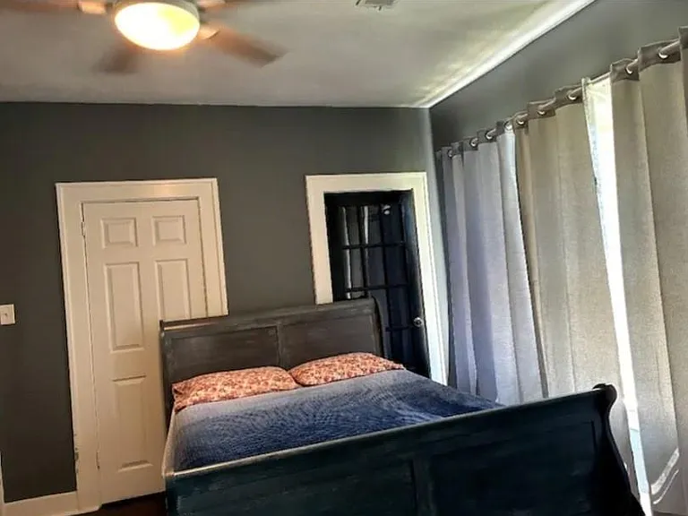 2322 Oakdale St — Photo 11
