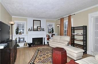3rd image of 6527 Jefferson St