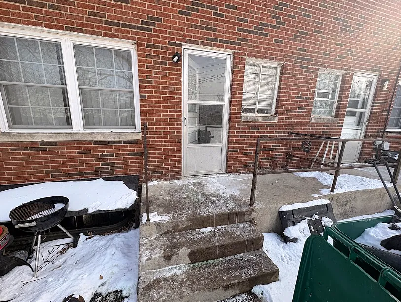 2 bed, $1,600 — Photo 3
