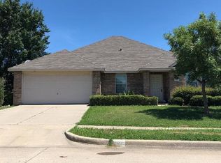 902 Oakcrest Dr, Wylie, TX 75098