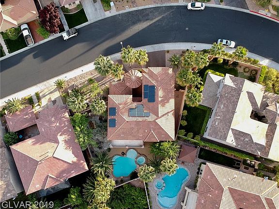 4th image of 11412 Robbia Dr