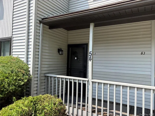 54 Jay Mar Court, Monroe, NY 10950