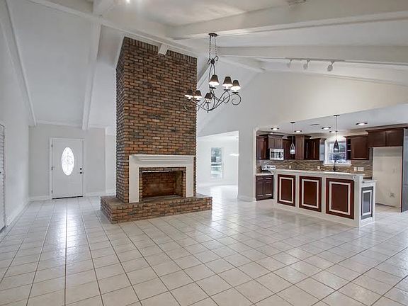 Family Room - Fireplace