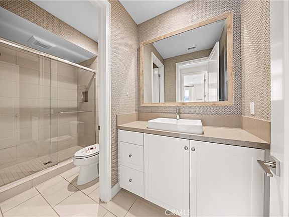 5th image of 164 Villa Rdg