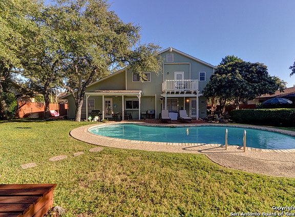 2nd image of 1727 Alice Hill Dr