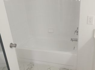 6292 NW 186th St APT 303, Hialeah, FL 33015