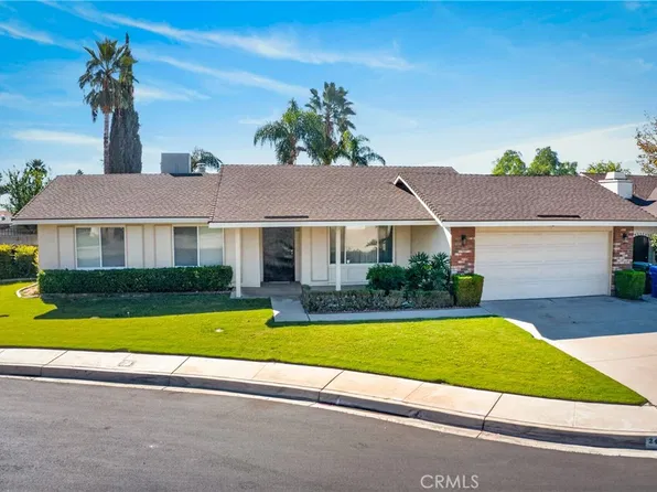 2637 Mirada St, Highland, CA 92346