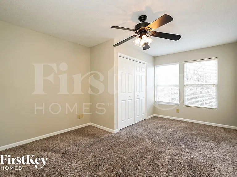 779 Heartland Dr — Photo 13