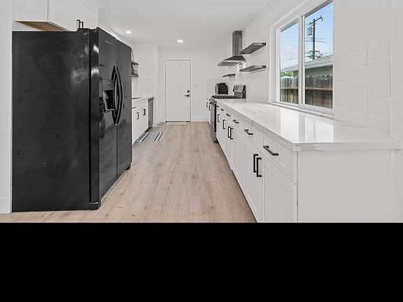 4th image of 7806 37th Ave
