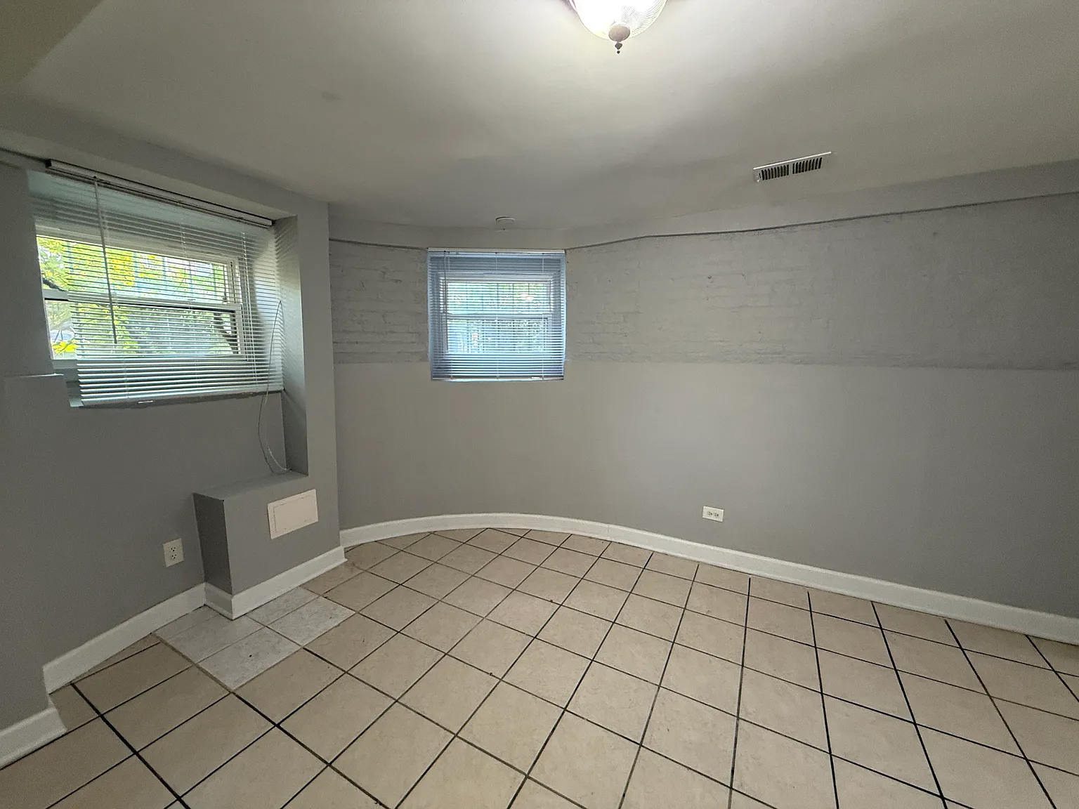 1 bed, 800 sqft, $1,400 — Photo 3