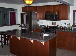 166 Dunham St, Norwich, CT 06360