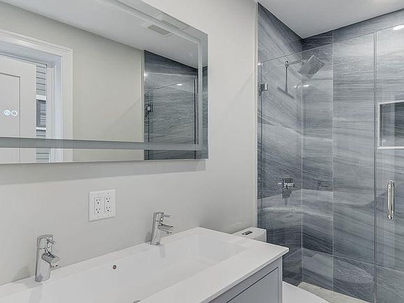 2nd image of 555 E 5th St Floor 2