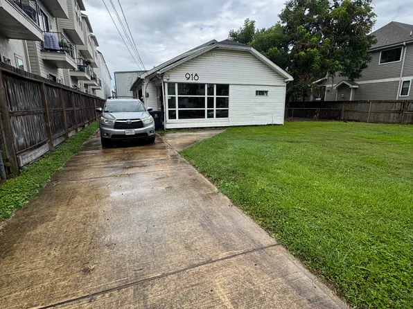 918 W 18th St, Houston, TX 77008
