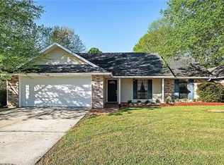 211 Bluefield Dr, Slidell, LA 70458