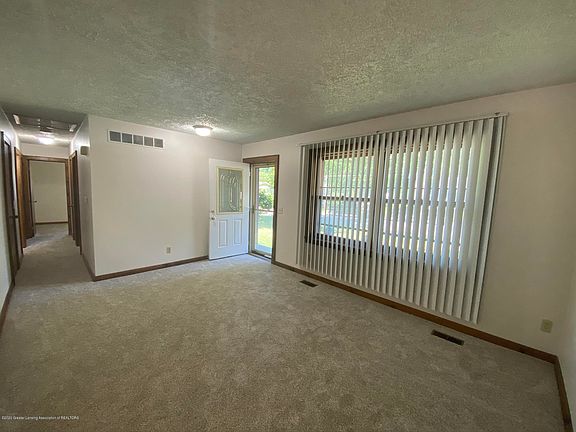 5th image of 3721 Cooley Dr