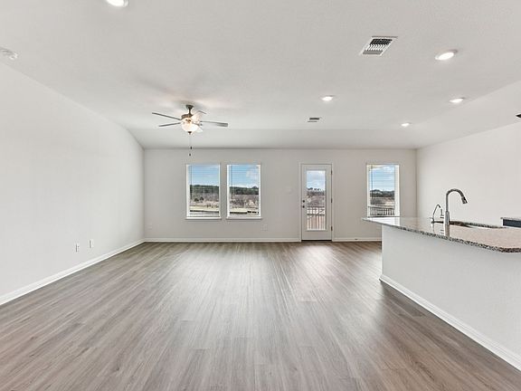 The Ross 410 Floorplan